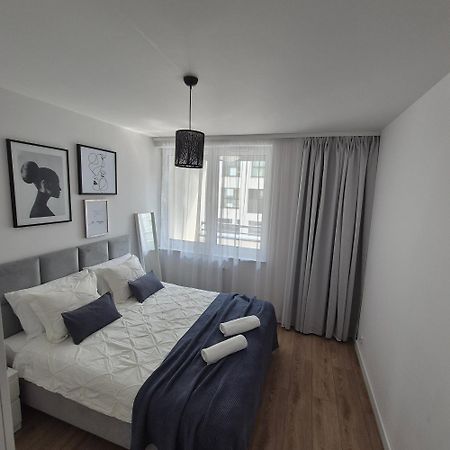 Apartament Near Sky Tower Breslau Exterior foto