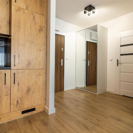 Apartament Near Sky Tower Breslau Exterior foto